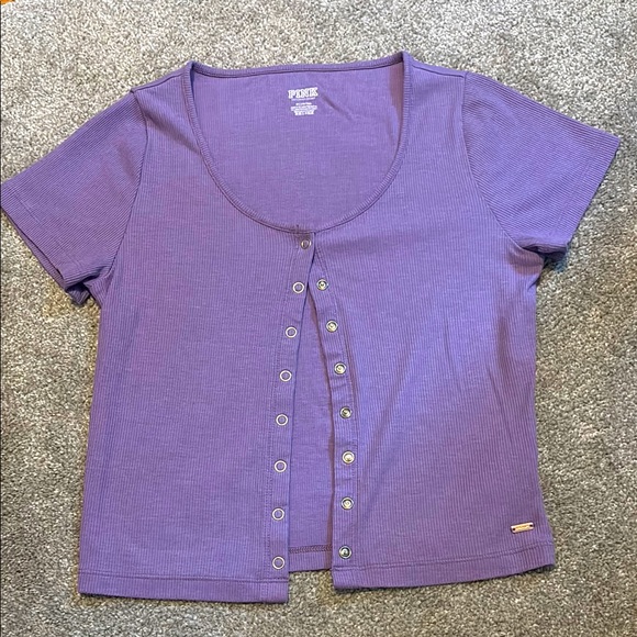 Crop Button Down - Picture 2 of 8